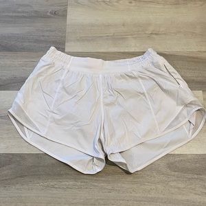 Lululemon Hotty Hot Shorts 4”